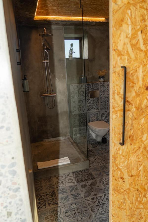 Villa Converted Water Tower Grindavik